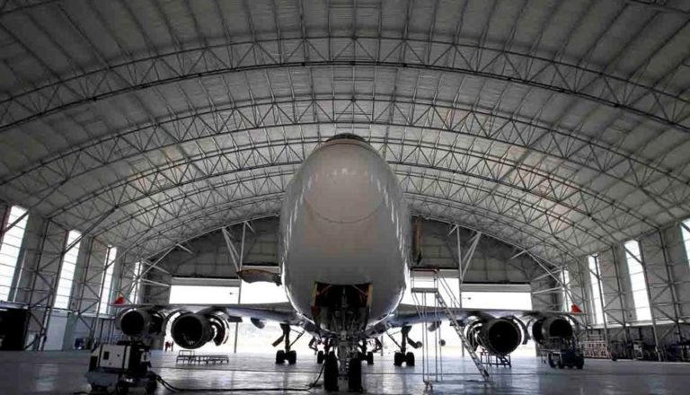El Aeropuerto de Teruel triplicará su capacidad para aparcar aviones en la campa