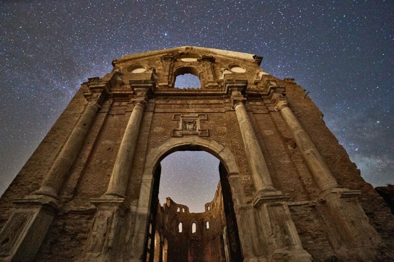 Se reanudan las visitas nocturnas al PuebloViejo de Belchite