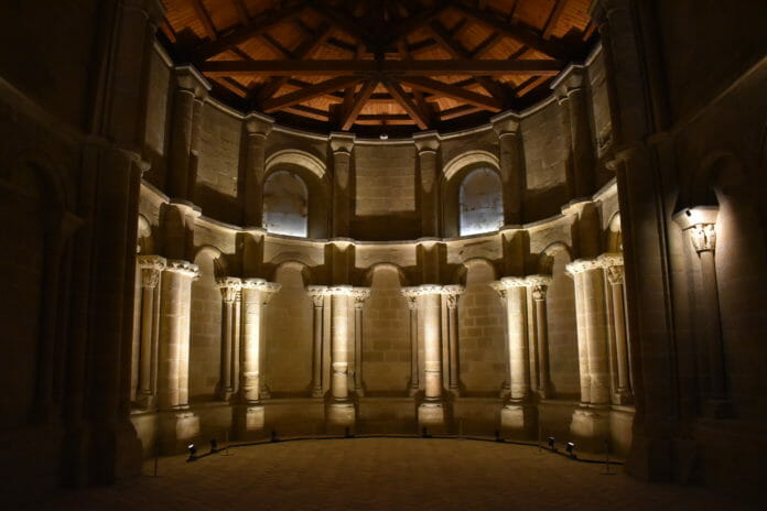 El Museo de Huesca presenta la nueva intervención realizada en la Sala de Doña Petronila goaragon arte turismo España Huesca