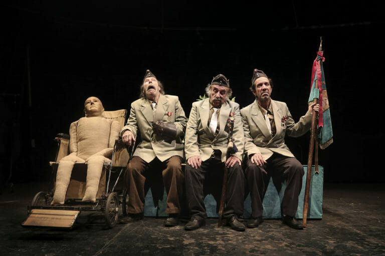 La Zaranda se sube a las tablas de Zuera Escena con ‘La batalla de los ausentes’