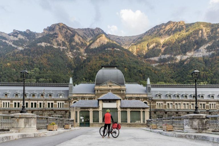 Del Pabellón Puente a las Solo Houses: la arquitectura más reconocida de Aragón