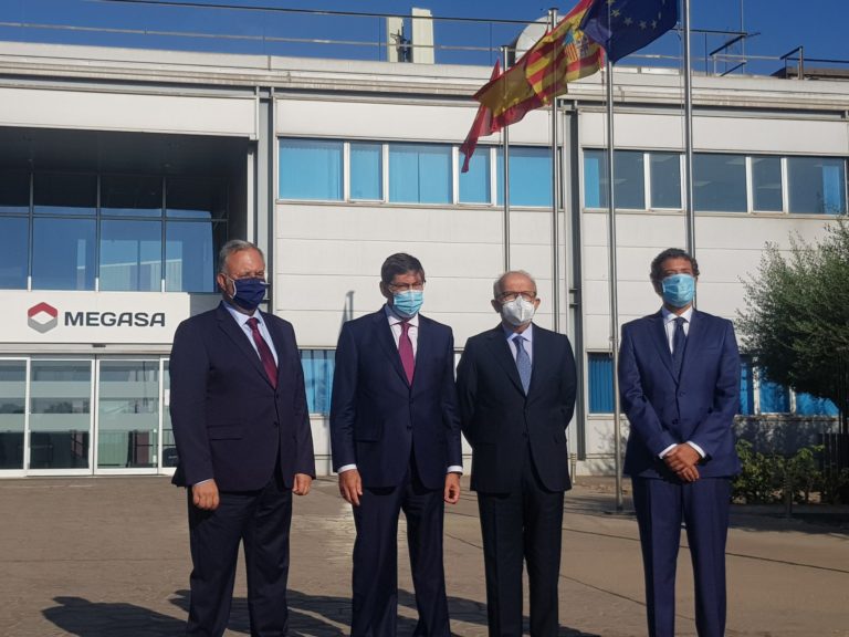 Aliaga visita la empresa Megasider en Zaragoza