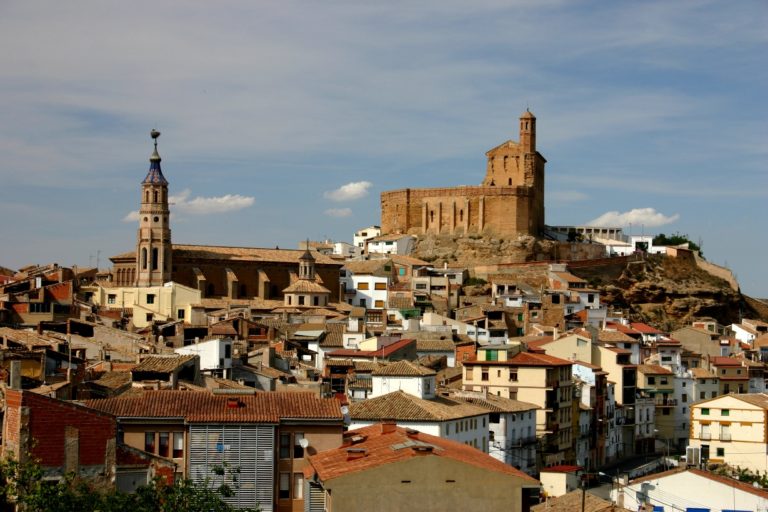 Comarca del Bajo Martín: donde tradición, arte y naturaleza confluyen