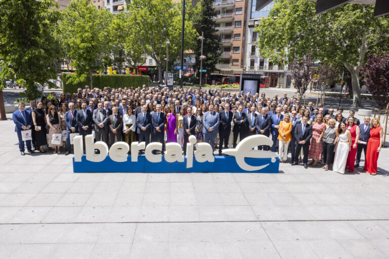 Ibercaja premia a sus empleados en la gala de Premios Somos Excelentes