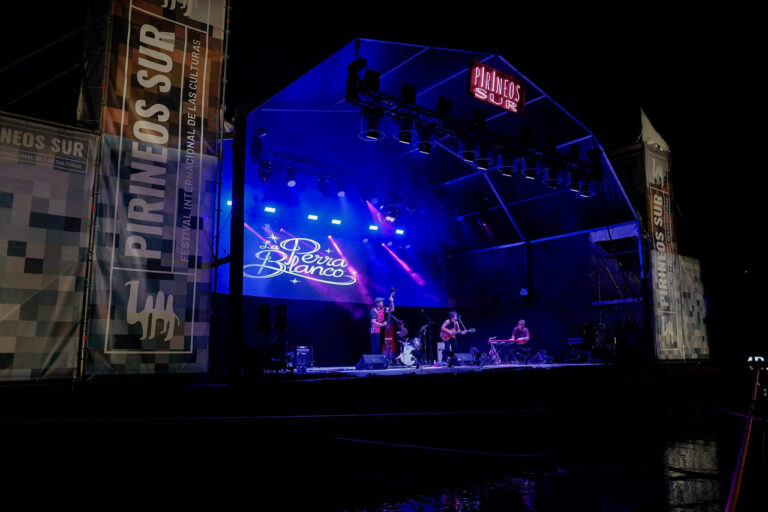 Pirineos Sur 2025: Kiwanuka y La Perra Blanco brillan en el festival