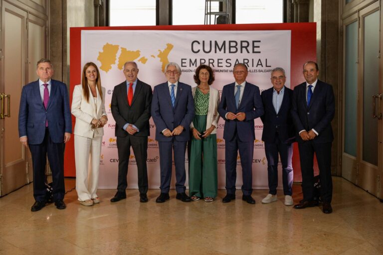 Cumbre Empresarial 2025: Aragón y otras regiones impulsan comercio a 60.000 millones