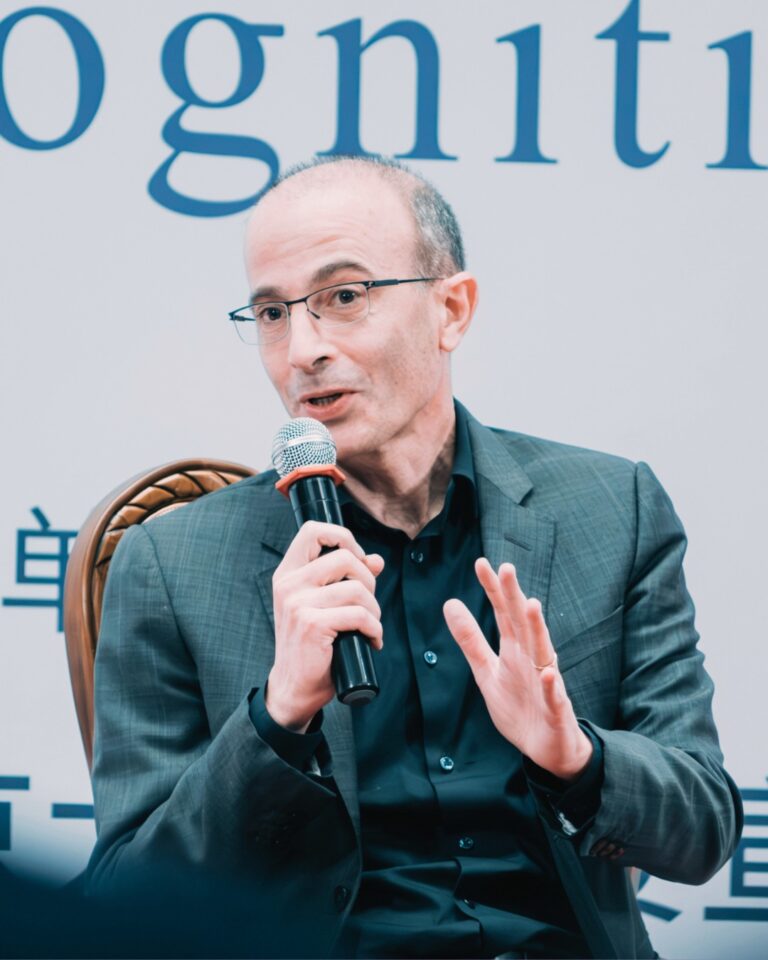 ¿Quién es Yuval Noah Harari?