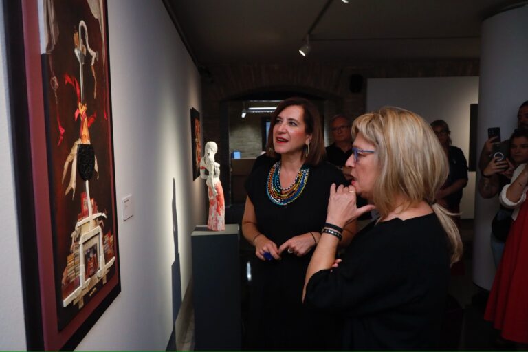 Lola Royo expone “Visiones Sesgadas” en Torreón Fortea de Zaragoza