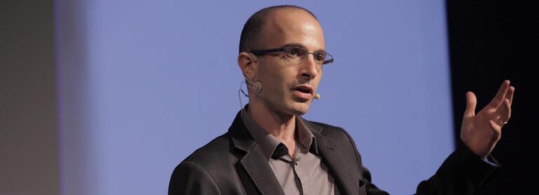 Nexus, de Yuval Noah Harari: un mapa del presente para entender el futuro