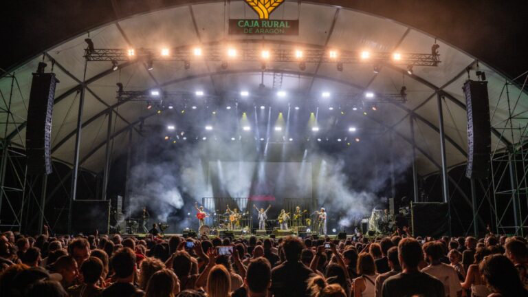 Vive Latino Zaragoza 2026: horarios, conciertos imprescindibles y cómo organizar los dos días del festival