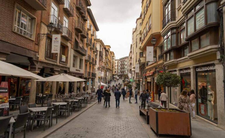 El Gobierno de Aragón y el Gobierno de España firman el convenio del Fondo de Inversiones de Teruel de 73 millones