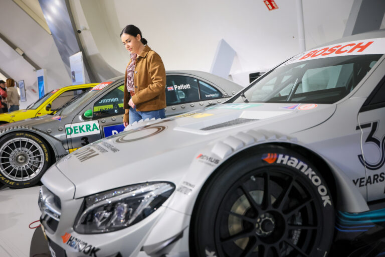 Mobility City acoge la exposición “Mercedes-Benz. Motorsport. El espíritu de las Flechas de Plata”, única en el mundo