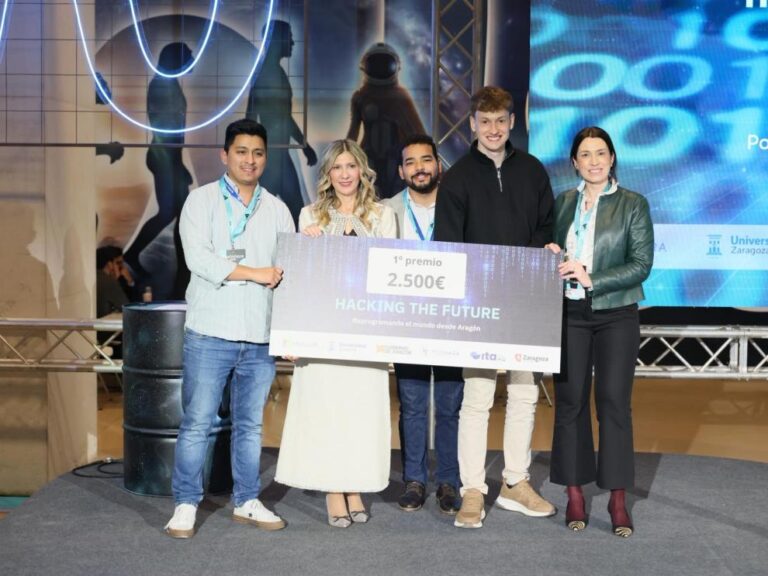 The Wave Hackathon cierra con éxito en Zaragoza: 500 participantes y más de 30 empresas vertebran Aragón a través de la tecnología