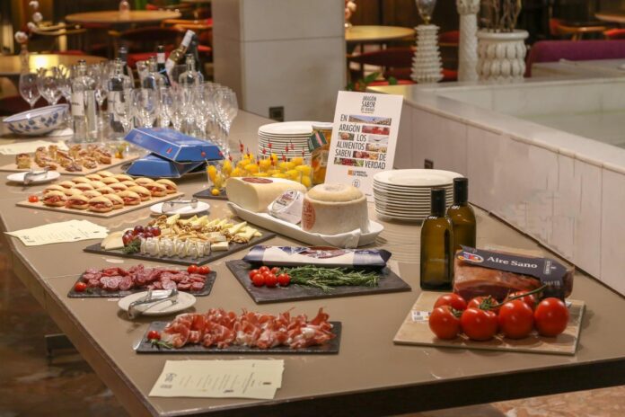 Desayunos en hoteles de Zaragoza resaltan alimentos aragoneses - Imagen relacionada con 