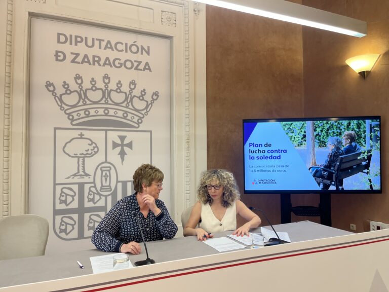Zaragoza destina 5 millones para combatir la soledad en mayores