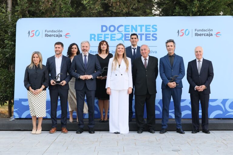 Fundación Ibercaja entrega premios a docentes en Zaragoza