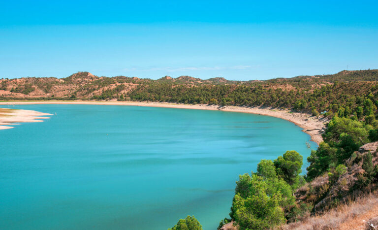 La DPZ impulsa “Vive el Mar de Aragón”, un programa de paseos gratuitos para divulgar el patrimonio del embalse de Mequinenza