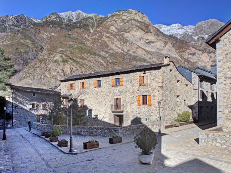 Reental lanza un proyecto de 1,5 millones para transformar Casa Anglada en cuatro residencias de lujo