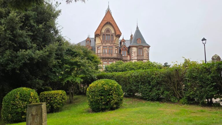 7 cosas que ver en Comillas, mucho más que el Capricho de Gaudí