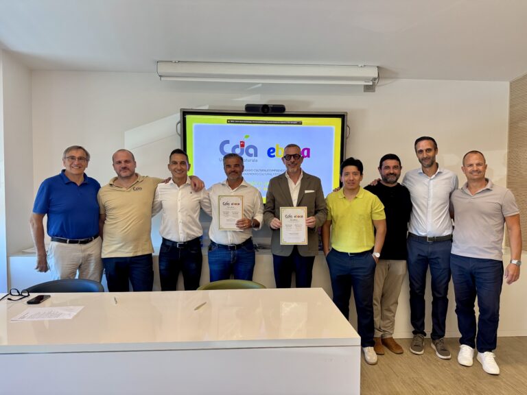 Eboca y la italiana CDA sellan una alianza para compartir conocimiento y afrontar el futuro del vending