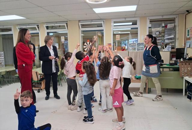 Aragón destina 5 millones de euros a Aulas que respiran en 2026 Aragón destina 5 millones de euros a Aulas que respiran en 2026 - Imagen relacionada con "Aragón invertirá 5 millones de euros en 2026 en el programa Aulas que respiran, mejorando la climatización y confort térmico en centros educativos públicos."